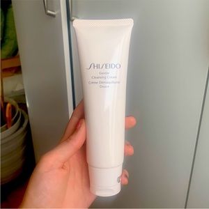 Shiseido Cleansing cream gently used